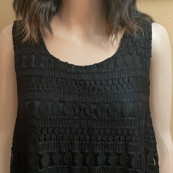 Black & White Maxi Dress - Picture 4 of 11